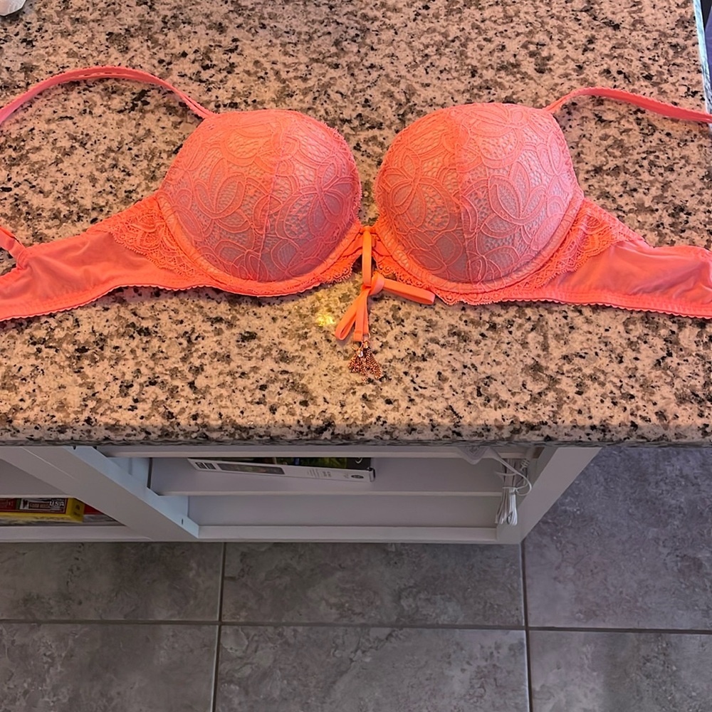 Pretty coral bra